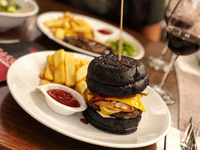 cheren-burger-sasso